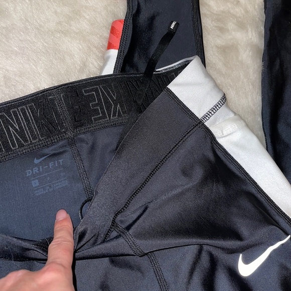 Nike Running Leggings - Picture 4 of 4